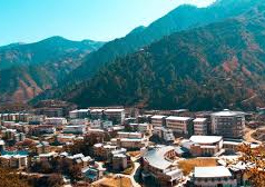 जलवायु परिवर्तन की चेतावनी; लिंडूर गांव की जमीन धंस रही, IIT मंडी की रिपोर्ट में खुलासा