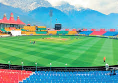 स्टेडियम में IPL देखना अब हर किसी के बस की बात नहीं—जानिए क्यों