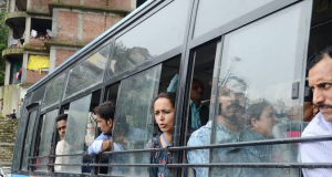 बढ़ती आबादी के आगे जवाब दे रही व्यवस्था, रोजाना झेलनी पड़ रही यह बड़ी समस्या, जानें पूरी खबर