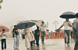 बारिश को लेकर हिमाचल के लिए बड़ी चेतावनी! भूस्खलन और फ्लैश फ्लड का खतरा बढ़ा, जानें पूरी खबर