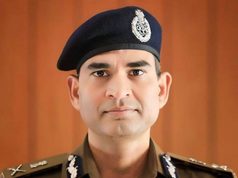 AI का ये ट्रेंड कहीं आपको भारी न पड़ जाए! फोटो अपलोड करने से पहले साइबर ब्यूरो ने दी बड़ी चेतावनी, क्या है खतरा?