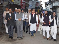 गांधी जयंती पर शिमला में निकली प्रभात फेरी, गूंजे प्रिय भजन; सत्य-अहिंसा और स्वच्छता का दिया संदेश